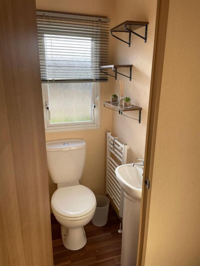 Golden Palm Resort - Appleby - Coastal Caravan Breaks Чапел-Сент-Леонардс Экстерьер фото